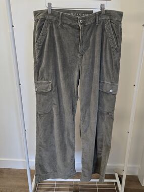 Size 16 American Eagle Super High-Rise Baggy Wide Leg Corduroy Cargo Pants – NWT
